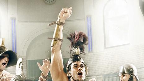 Голи и мускулести мъже вдъхновиха Маркус Шенкенберг