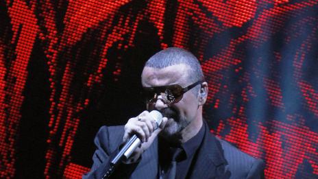 Джордж Майкъл дарява 1000 билета на болница