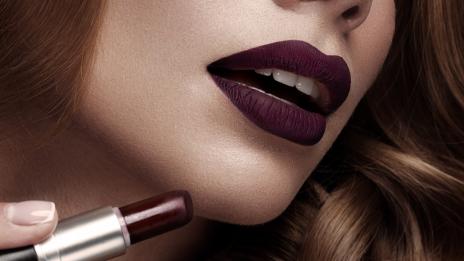 5 правила при носенето на тъмно червило