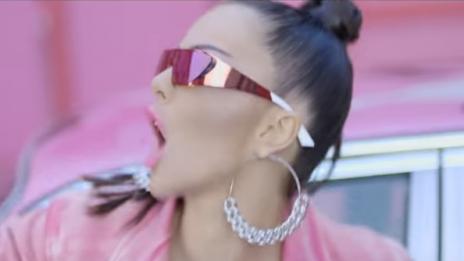 Общото между Галена и Риана? Christian Dior!