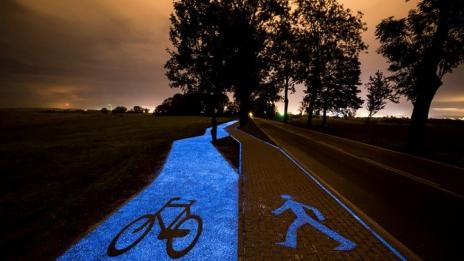 Соларна велоалея заблещука и в Полша