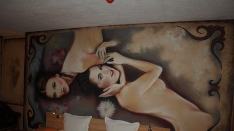 Столични хотелски стаи се превръщат в шедьоври заради своите графити