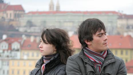 Сигурни знаци, че той се срамува от вас