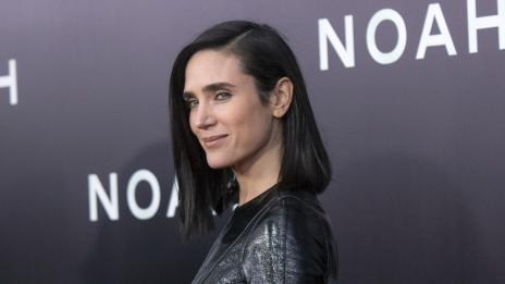 Как да имате крака като на Дженифър Конъли