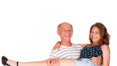 Да излизаш с приятел на баща си