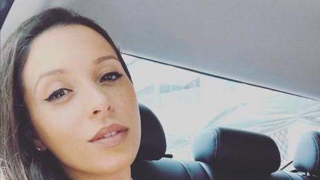 Мика Стоичкова ЗА кърменето на обществени места