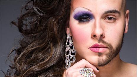 Поверително от BG: Един баща в рокля разказва