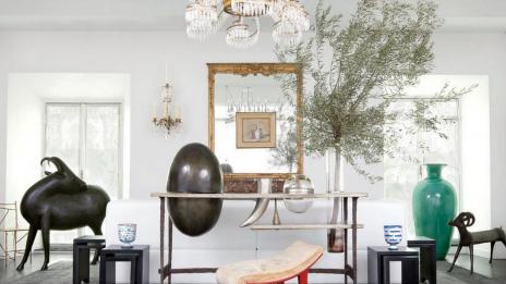 В дома на директорката на модна къща Fendi