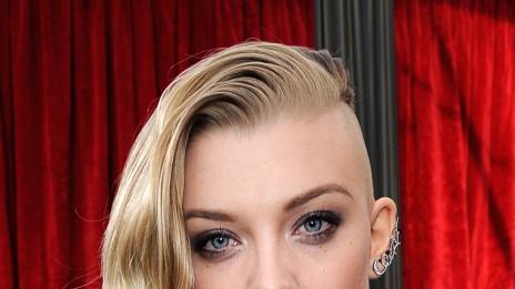 Натали Дормър се появи с наполовина обръсната глава