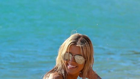 Папараци: Кристина Ел Муса показа перфектни форми