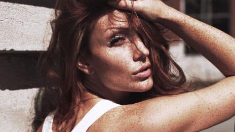 Любов, лунички и любопитство