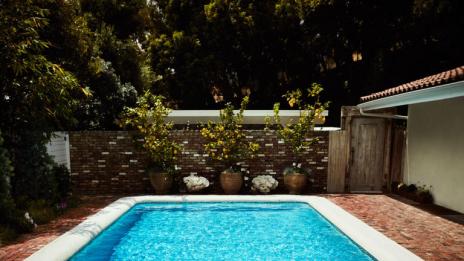 Миранда Кер отваря вратите на своята еко къща