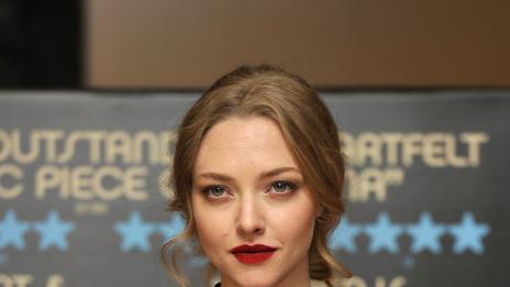 Аманда Сейфрид излиза с  Джъстин Лонг