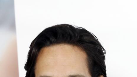 Пол Ръд има кръчма в дома си