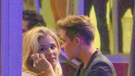 Бруклин Бекъм заведе гаджето на концерт на Ед Шиърън