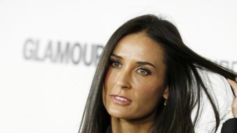 Деми Мур не е в шок от връзката на Аштън и Мила