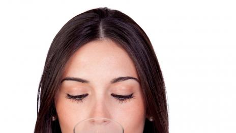 Млякото е по-добрият вариант от спортните напитки