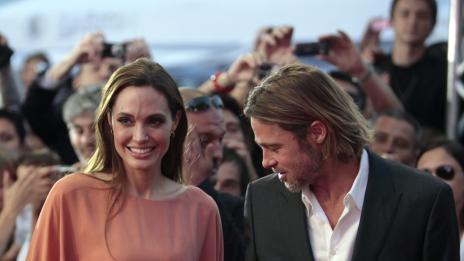 Бранджелина дари 340 000 долара на сомалийски деца