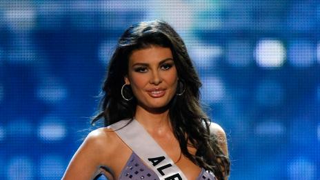 Кени Уест смени Амбър с Мис Албания