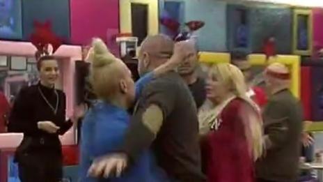 Луна налетя на бой и изхвърча от Big Brother