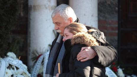 Стотици си взеха последно сбогом с Иван Ласкин