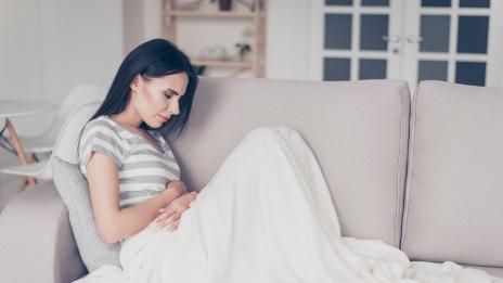 Как да намалите менструалните болки с домашни средства?