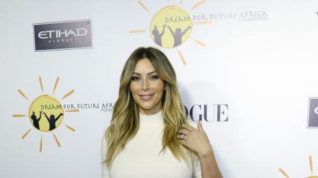 Ким Кардашян пише първата си книга