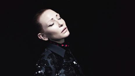 Модна разходка във времето с Кейт Бланшет