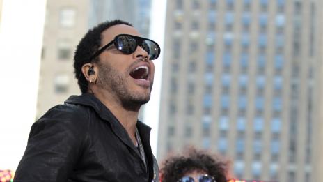 Франция почете Лени Кравиц