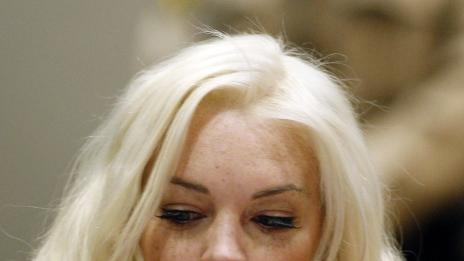 Линдзи Лоън пак загази