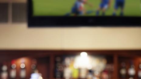 Защо алкохолът влияе добре на мъжете