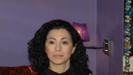 Елена Петрова се покри след пиянската си вечер