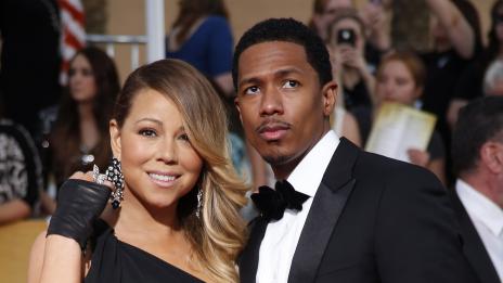 Ник се предаде, дава развод на Марая