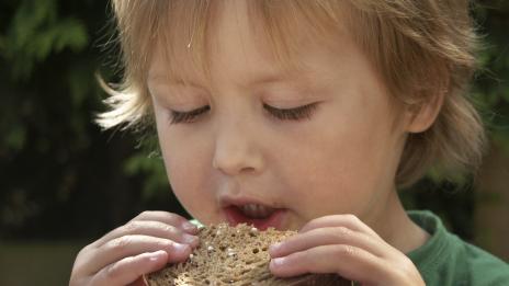 Силни, здрави и красиви с пълнозърнест хляб