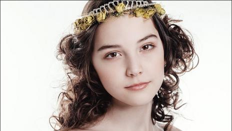 14-годишна манекенка почина след изтощително ревю в Шанхай