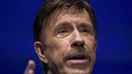 Надхитри смъртта: Два инфаркта не успяха да повалят Чък Норис