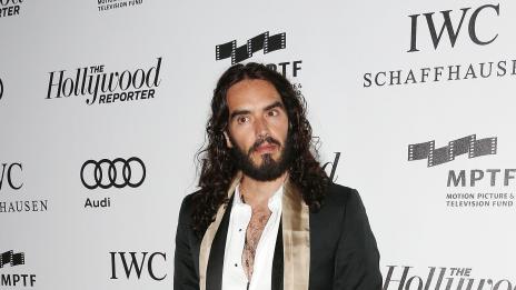 Ръсел Бранд със специален подарък за рождения ден на Кейти