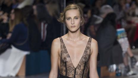 Висша мода Париж: Добрият стар Dior