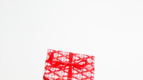 Какво да подаря на мъжа ми за Коледа