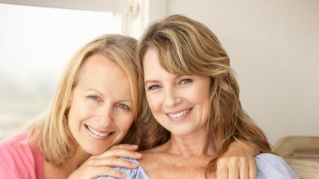 Първата успешна трансплантация на матка от майка на дъщеря е факт