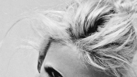 Жената Котка