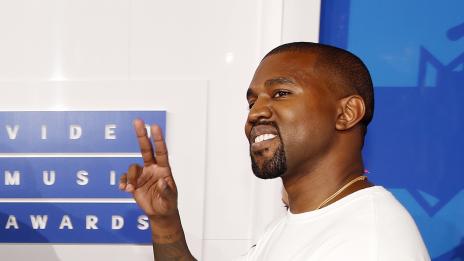 Кание Уест в болница по спешност, отмени концерт в последната минута