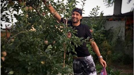 Гришо скърби за дядо си: Липсваш ми!