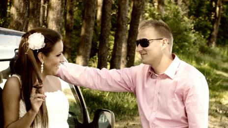 Мъжките флиртаджийски действия – дешифрирани