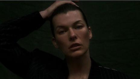 Мила Йовович детайлно: Не съм перфектна!