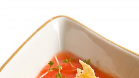 Супа с магданоз, домати и сирене по хърватски