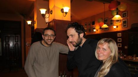 Елена Йончева роди, радва се на момче