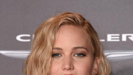 Дженифър Лорънс мрази Нова година, на 1-ви – пияна