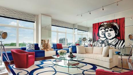 В патриотичния апартамент на Оливър Стоун