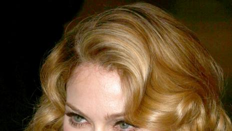 Какво означава M.D.N.A. ?